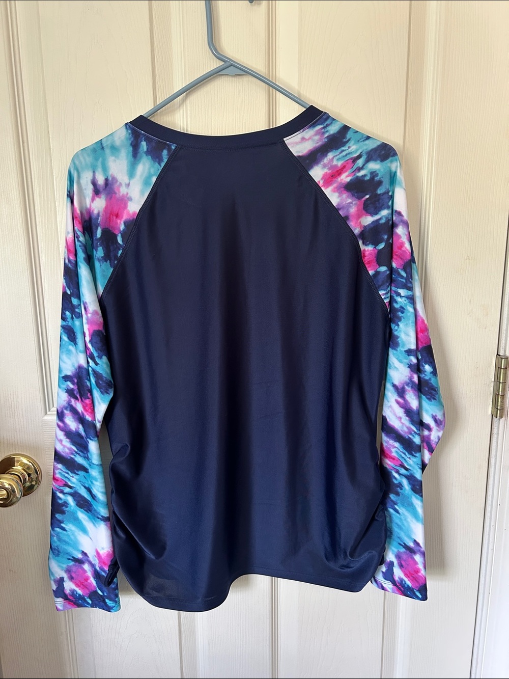Free Country Navy Rash Guard - Picture 4 of 4